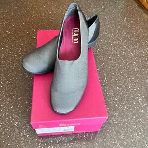 Munro Black Patent Faux Leather Grey Stretch Travelers Slip-On Wedges Sz 8